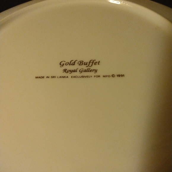 Royal Gold Buffet 3 piece Dish Set - Picture 8 of 8